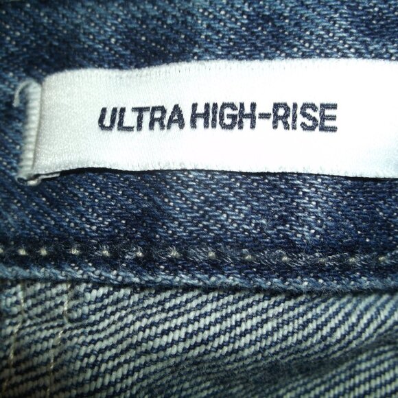 Hollister Womens Size 9 Ultra High Rise distressed Denim Mini skirt with Raw Hem - Picture 11 of 11